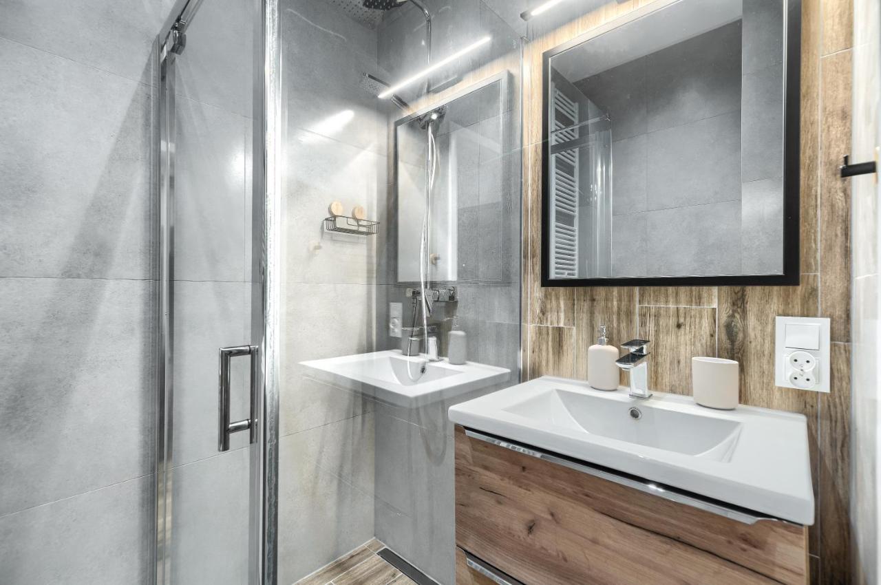 Apartament Hanza Tower II - Unique Apartments ชเตชชิน ภายนอก รูปภาพ