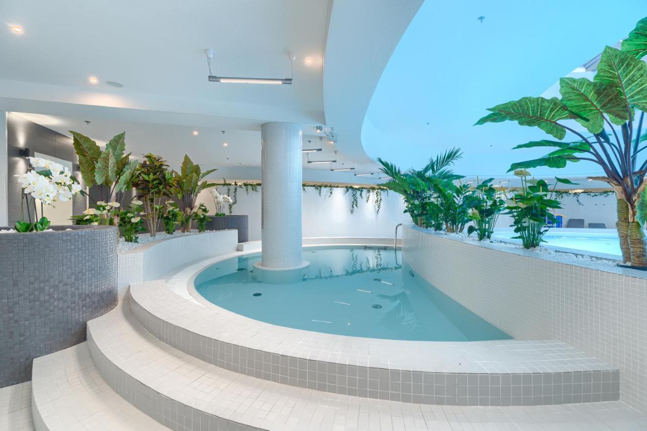 Apartament Hanza Tower II - Unique Apartments ชเตชชิน ภายนอก รูปภาพ